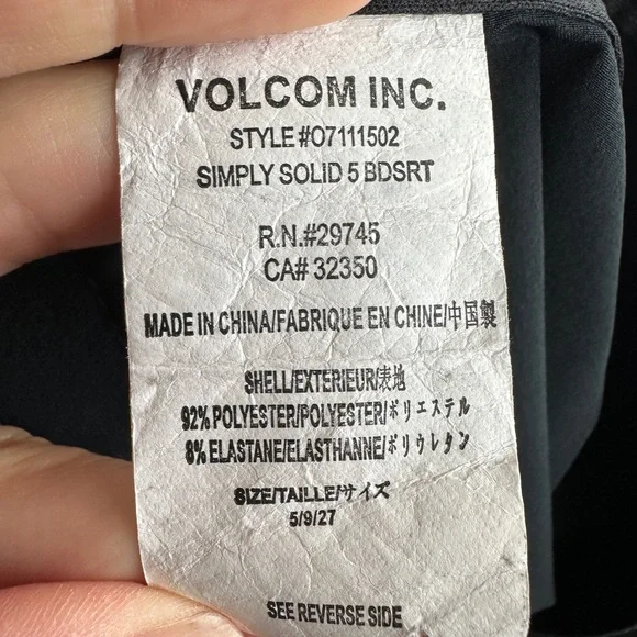 Volcom shorts - Picture 3 of 8